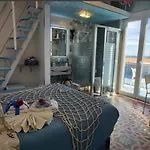 Vista Mare Bed & Breakfast 4*