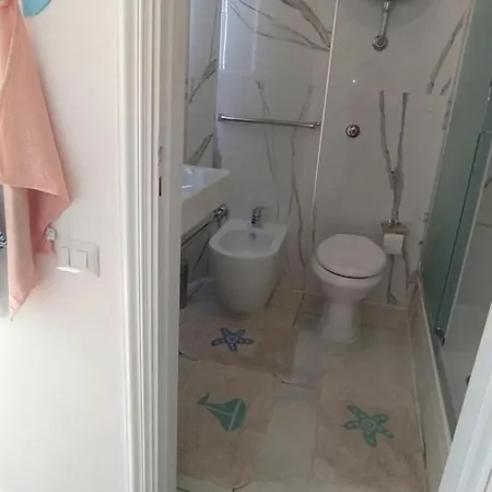 Vista Mare B&B 크로토네