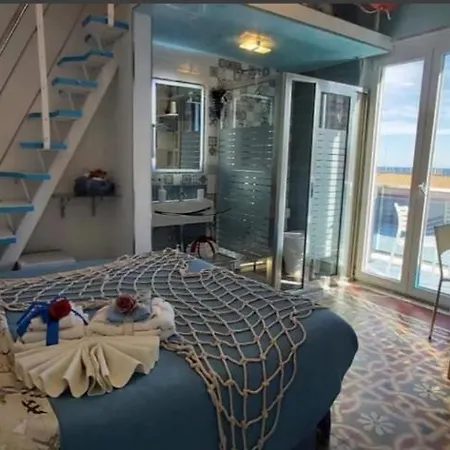 Vista Mare Bed & Breakfast 4*